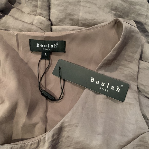 Silky ruffle dress - Picture 9 of 9